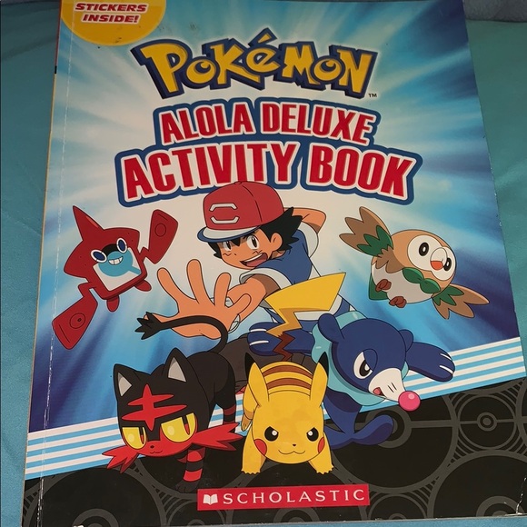 Scholastic Pokemon alola deluxe activity book - Picture 1 of 14